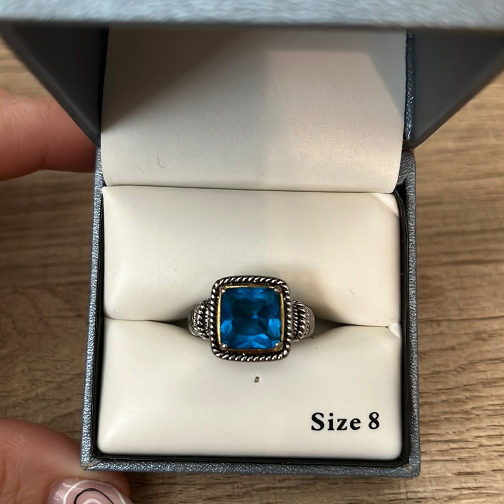 Blue dinner ring